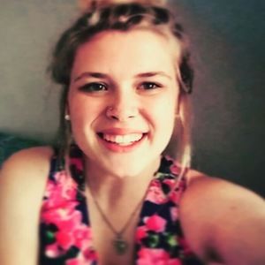 Meet your Posher, Tabitha